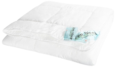 Varmt täcke - 140x200 cm - Allergivänligt fibertäcke - Vintertäcke - Zen Sleep