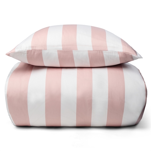 Sängkläder i 100% mjuk och härlig bomullssatin - 140x220 cm - Vackra ljusrosa ränder - Nordic Stripe bäddset från By Night