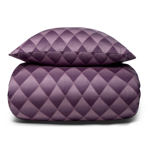 Sängkläder i 100% mjuk och lyxig bomullssatin - Harlekinmönster i vacker lila färg - 140x200 cm - Bäddset från By Night