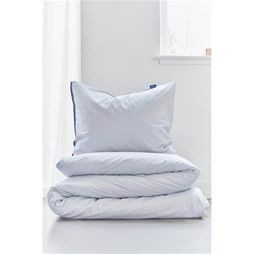 Rutig påslakan 140x200 cm - Blått sängset i 100% bomullssatin - Checkmate - Auping sängkläder