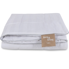 Silketäcke med 100% Mulberry-silkefyllning - Temperaturreglerande helårstäcke - Borg Living