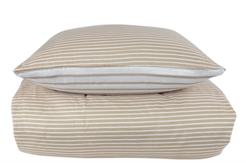Påslakanset 140x220 cm - Vändbart design i 100% Bomullssatin - Narrow Lines sand - Sängset från By Night