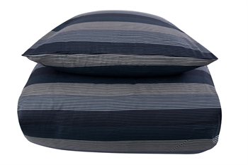 Randig påslakan 150x210 cm - 100% mjuk bomullsatin - Big Stripes Blue - By Night sängset