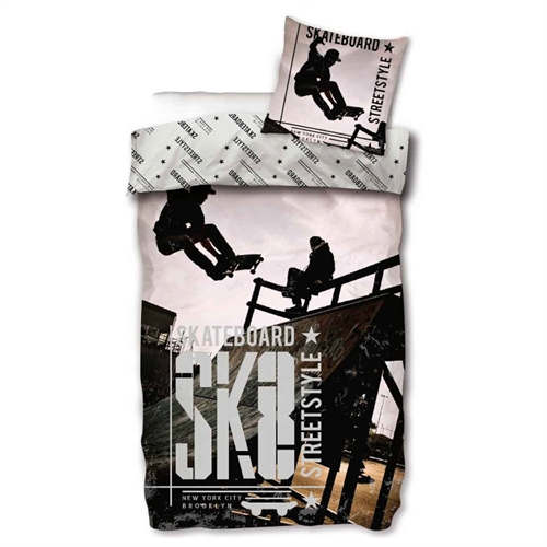 Sengetøy 140x200 cm - Barne Skater sengetøy med vendbart design - Streetstyle og skateboarding sengesett i 100% bomull