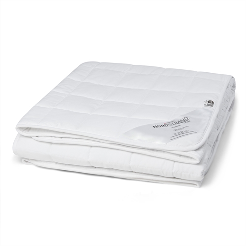 Tyngdtäcke 140x220 cm - 4,4 kg viktfilt med glaspärlor - Täcke med vikt - Nordstrand Home kulfilt