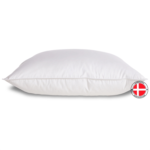 Gåsdunskudde "Medium" kudde - 60x63 cm - 3 kammare - Tunø - Quilts of Denmark