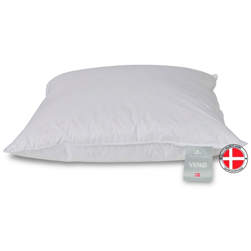 Kudde - Venø "Medium" dunkudde - 60x63 cm - En kammare - Quilts Of Denmark
